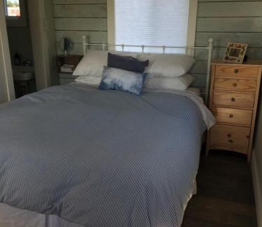 Indian Harbour Ski Chalet | Starfish Cottage