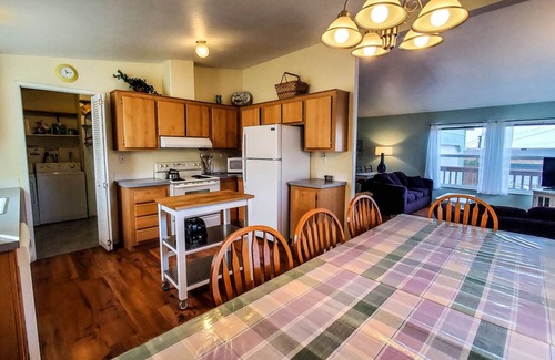 Yachats House | Starfish House~ Yachats Ocean View