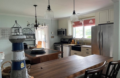 Deltaville House | Starfish Waterfront Cottage