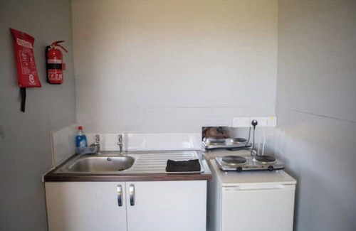 West Buckland RV Rental | Stargaxing, hot tub and wood fire