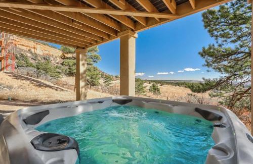 Palmer Lake Villa | Stargazer Paradise - Top Spot Hot Tub Gym Man Cave