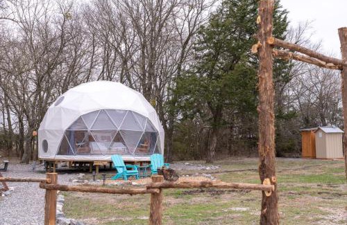Gober Other | Stargazing domes on a farm
