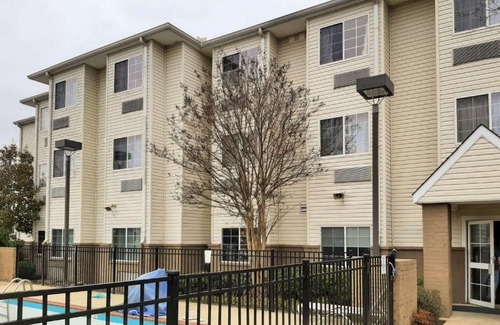 Starkville Hotel | Starkville Inn & Suites