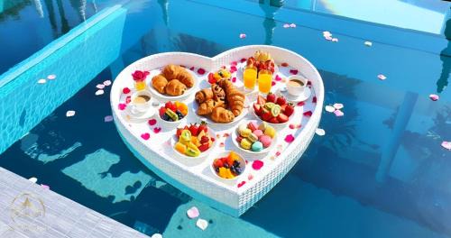 South Pattaya Villa | STARLAND Luxury Pool Villa Pattaya Walking Street 8 Bedrooms
