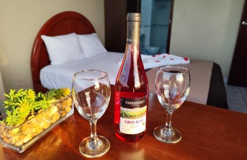 Pisco Hotel | Starlight Inn