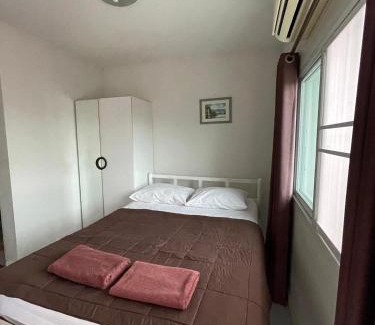 Ban Tai Apartment | Starlight mansion