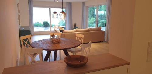 Poecking Apartment | Starnberger Traum mit eigenem Steg