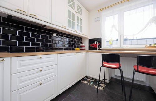 Bialoleka Apartment | Starowiślna 3 | Spacious Apartment | Parking