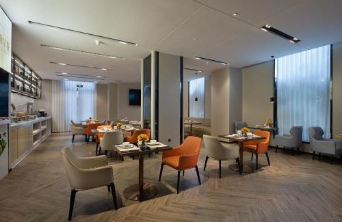 Jiang'an District Hotel | Starry Sky Garden Hotel Wuhan Hankou Railway Station Zhuyeshan Subway Station Branch