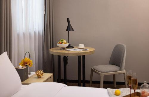 Jiang'an District Hotel | Starry Sky Garden Hotel Wuhan Hankou Railway Station Zhuyeshan Subway Station Branch