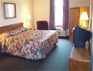 Maugansville Hotel | State Line Inn