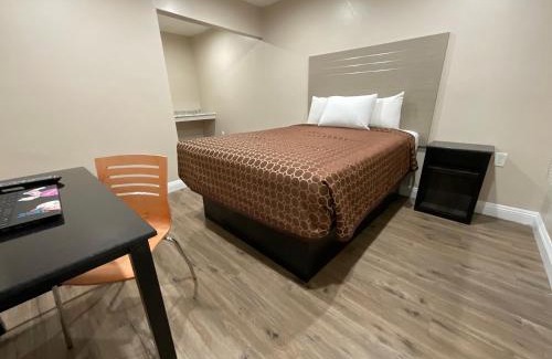 South Gate Hotel | State Motel