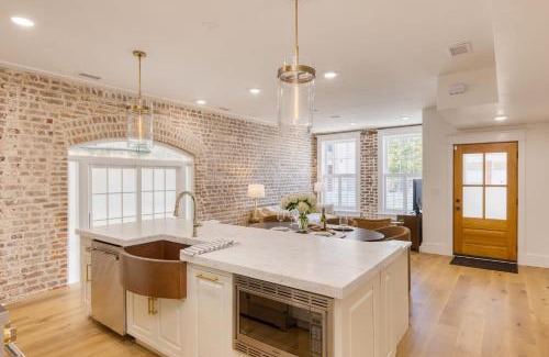 French Quarter Apartment | State St A by AvantStay Heart of French Quarter