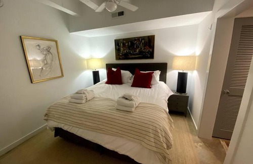 Historic District - North Apartment | State Street Retreat