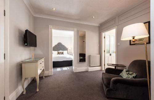 Lymm House | Statham Lodge Hotel