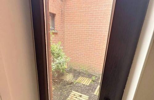 Ransart Apartment | Station 64 B 1 Charleroi-Airport