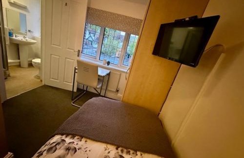 Solihull Bed & Breakfast | Station Approach B&B Boutique Stays