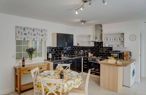 Long Hanborough Cottage | Station Cottage | Oxfordshire Holiday Let | 1 Bed & Sleeps 2