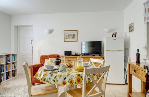 Long Hanborough Cottage | Station Cottage | Oxfordshire Holiday Let | 1 Bed & Sleeps 2