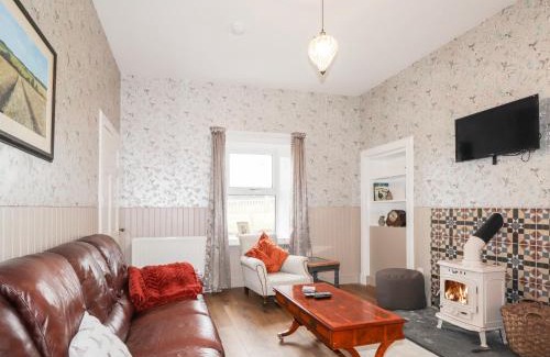 Lybster House | Station House