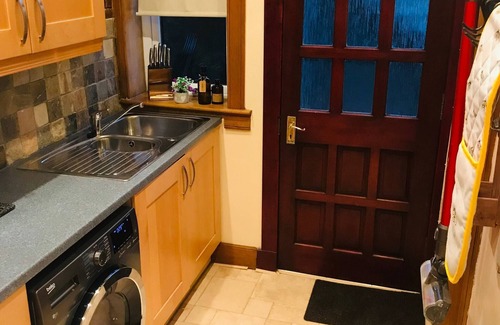 Markinch Apartment | Station View Lodge - Near Balbirnie House Markinch