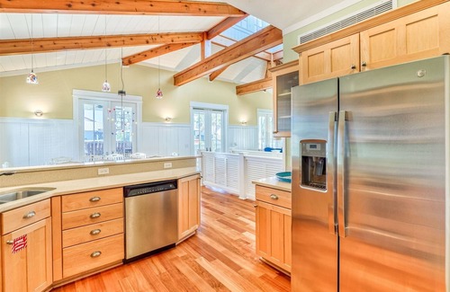 Grayton Beach House | 🍂Stay 3+ Nights, Get 1 Free! 8/15–11/15 | Grayton 5BR, Gulf views, Near Red Bar, Beach!