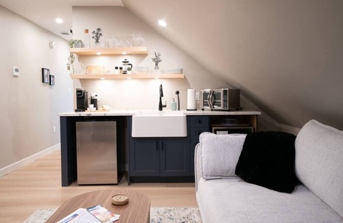 Spencerville Apartment | Stay Above The Village Pantry - Suite 2
