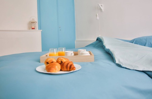 Cote Ouest Ormeaux Apartment | Stay Alma - Beach - Spacious with shared courtyard