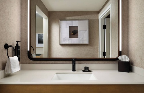 Downtown Tampa Hotel | Stay and Explore: Downtown Tampa Awaits! 2 Rooms