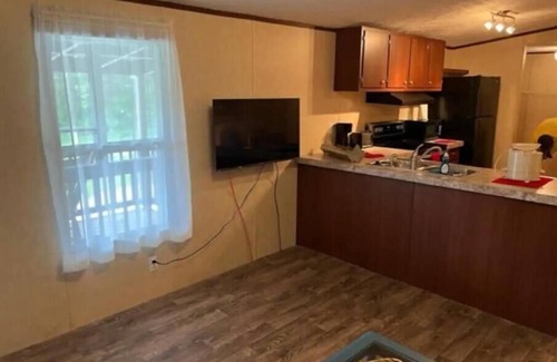 Renfro Valley House | Stay and play at the KOA!
