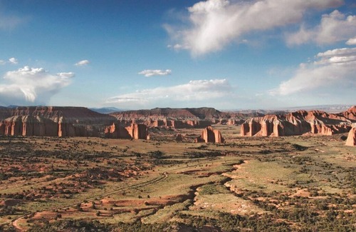 Loa House | Stay at an historic inn in Capitol Reef Country in beautiful Utah.