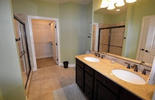 The Commons House | Stay At Award Winning Golf Resort Community just minutes from the beach