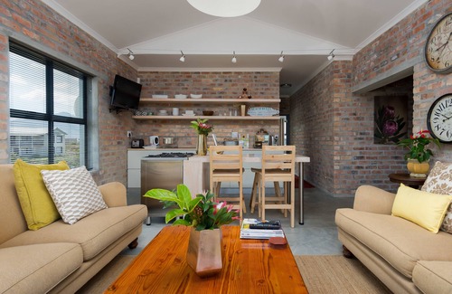 Betty's Bay House | Stay at Friends