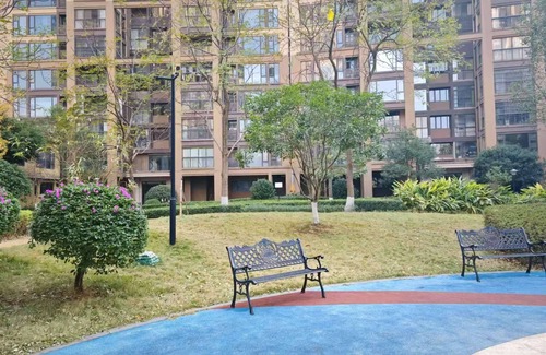 Guilin City Centre Apartment | Stay at Guilin nearly airport