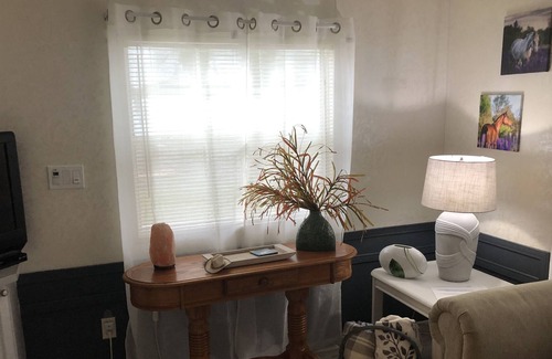 Reddick House | Stay at Park House and enjoy the Horse Country and all the RV Resort amenities.