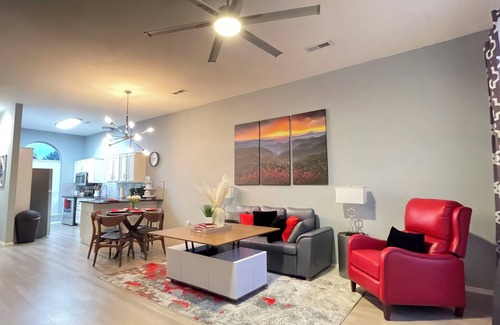 Bentonville - Fayetteville Apartment | Stay at Steuben, Hot Tub, Remodeled Home