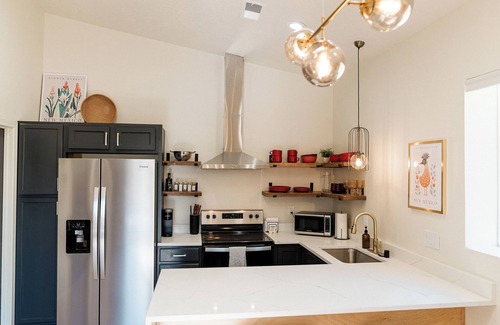 Huning Highland Historic District Apartment | Stay at the cozy Lofts at Arno! Unit A