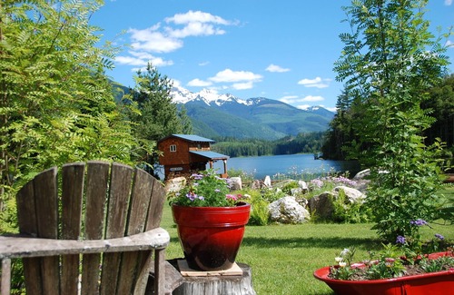 Revelstoke Cabin | Stay At The Monashee Cabin near Revelstoke, BC