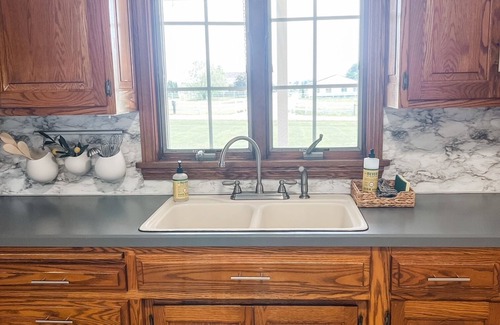Fredericksburg Other | "Stay Awhile" at Weaver's Modern Farmhouse!