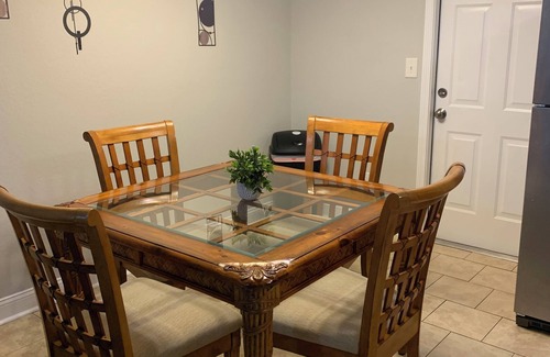 Villa Heights House | Stay Awhile Center City Charlotte minutes away, Noda area