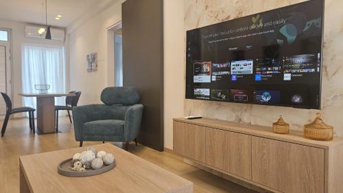 City Centre Apartment | STAY City Center Gem