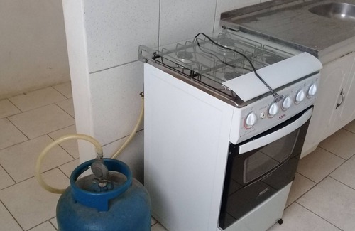 Limeira House | Stay close to Limeira Shopping and UNIP Anhanguera access