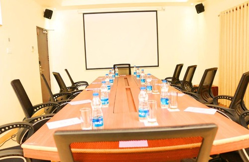 Dwaraka Nagar Hotel | Stay Comfort