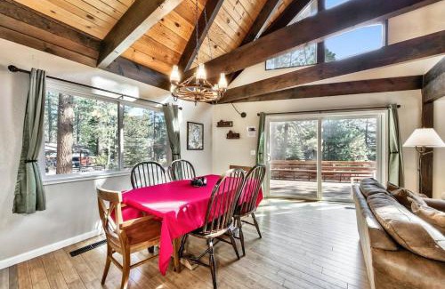 Pioneer Trail House | Stay Cool! AC - Foosball - Nature Escape