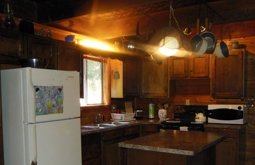 Garden Valley Cabin | Stay Cool in the Pines!
