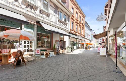 Aschaffenburg Apartment | Stay COZY - TOP LAGE - Kingsize Betten - Parkplatz - Balkon - Netflix