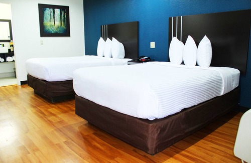 Buckner Terrace - Everglade Park Hotel | Stay Express Inn Dallas - Fair Park/Downtown
