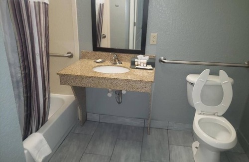 Tillmans Corner Hotel | Stay Express Inn & Suites - Mobile AL