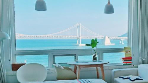 Suyeong-Gu Apartment | Stay Gangali with view of Gwangan bridge