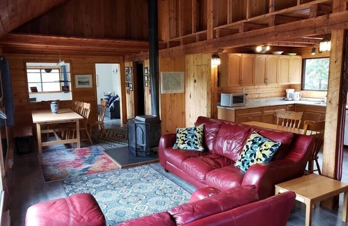 Blaeberry House | Stay Golden - Harnett House